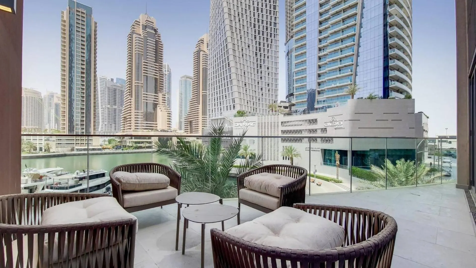 4 Bed Villa With Marina Views In Jumeirah Hotel Dubai 0*,